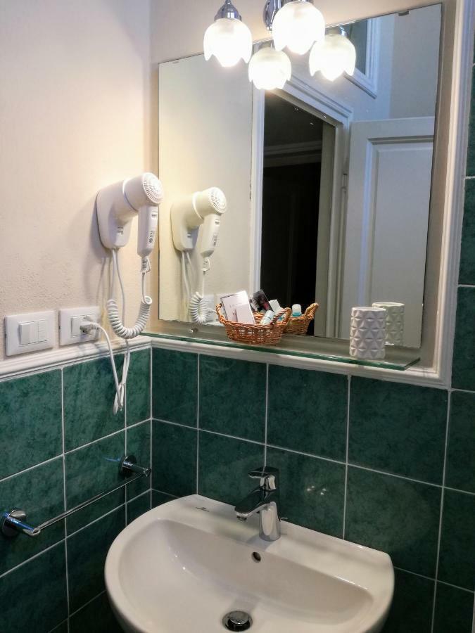 Апартаменты Residenza Arrivabene Флоренция Экстерьер фото